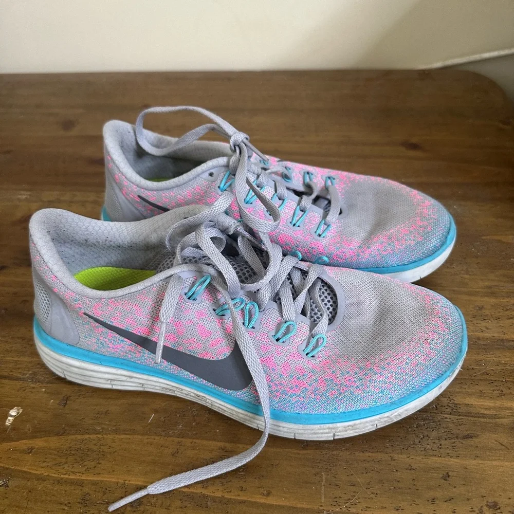 Nike Free Rn Distance Women's 6.5 Running Shoes Wolf Grey Pink Blast 827116-006